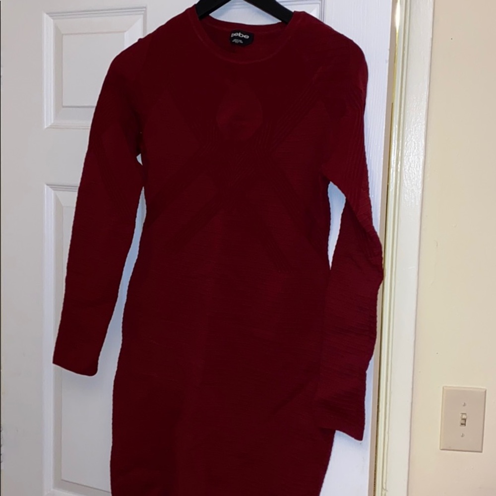 Bebe long sleeve dress